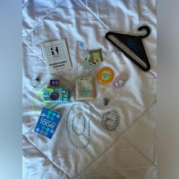 Vintage 2003 American Girl Kailey Doll & Accessories - Picture 9 of 16